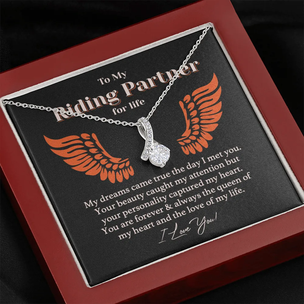 Queen Of My Heart Forever Love Necklace