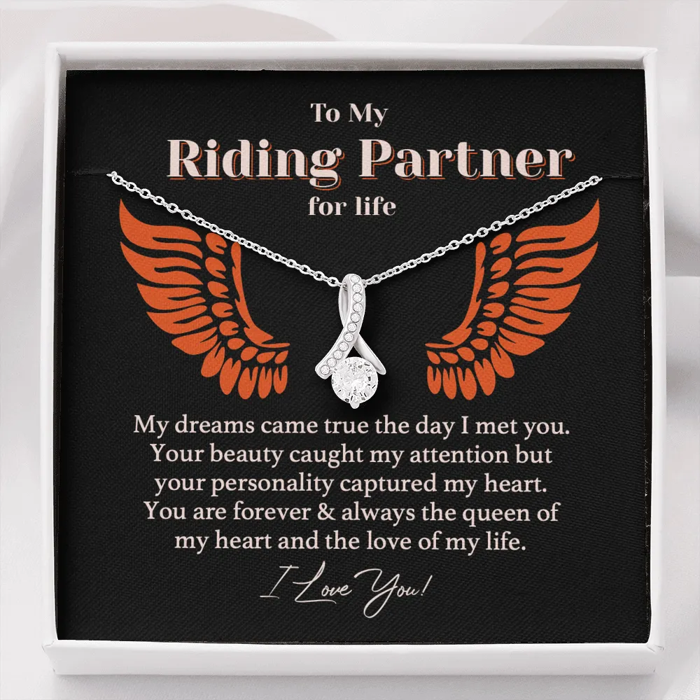 Queen Of My Heart Forever Love Necklace