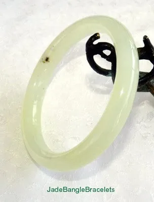"Butterfly Tracks" Classic Round Chinese Jade Bangle Bracelet 65mm (JBB3228)