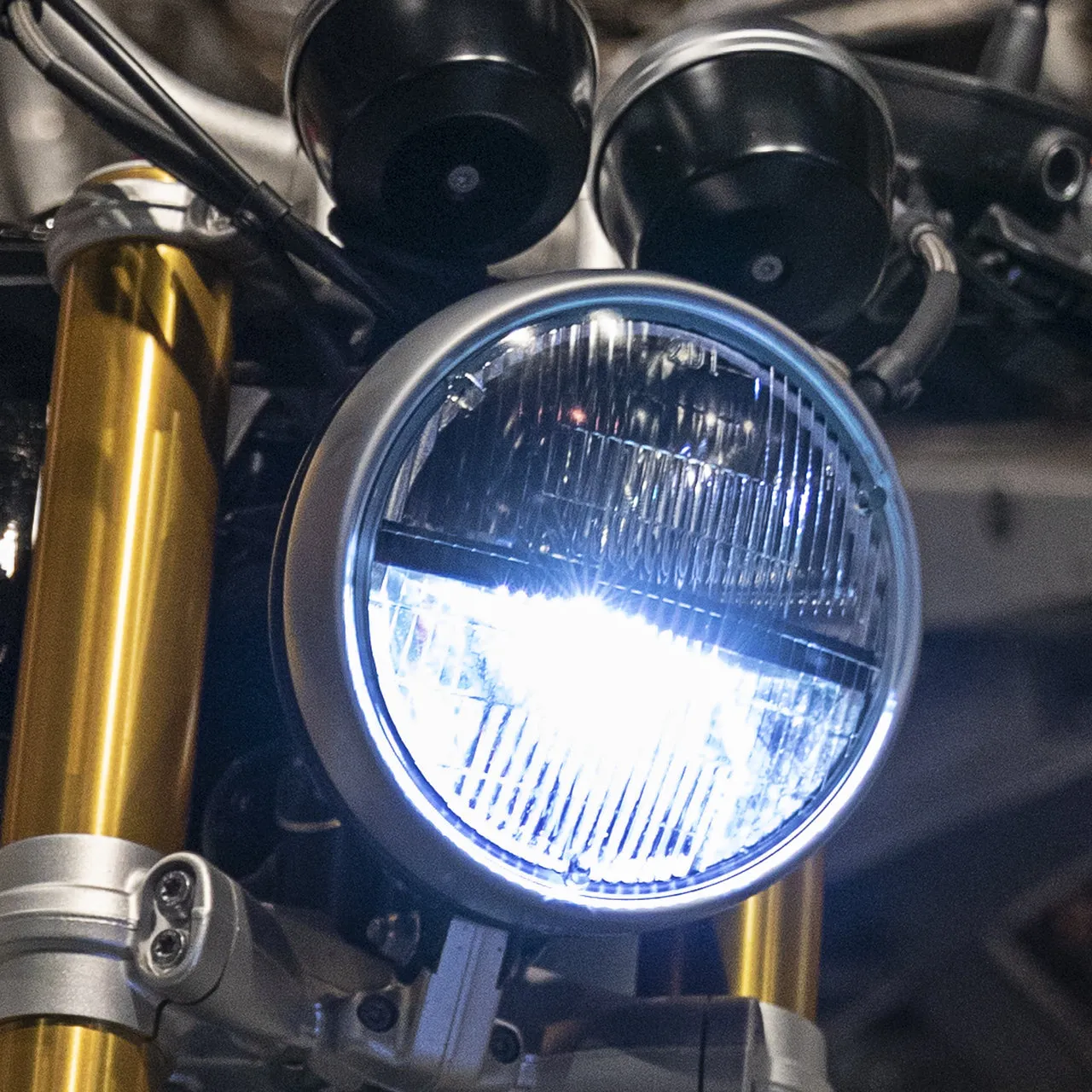 Revival Secret LED 7" Retro Vintage Headlight