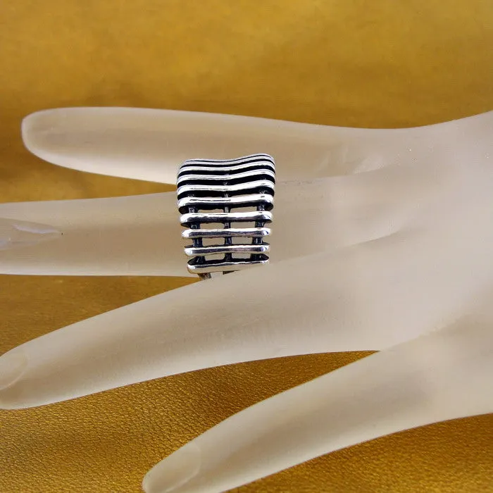 Ring Artistic 925 Sterling Silver 7.5, 8, 8.5 Handmade Hadar Designers (H) LAST