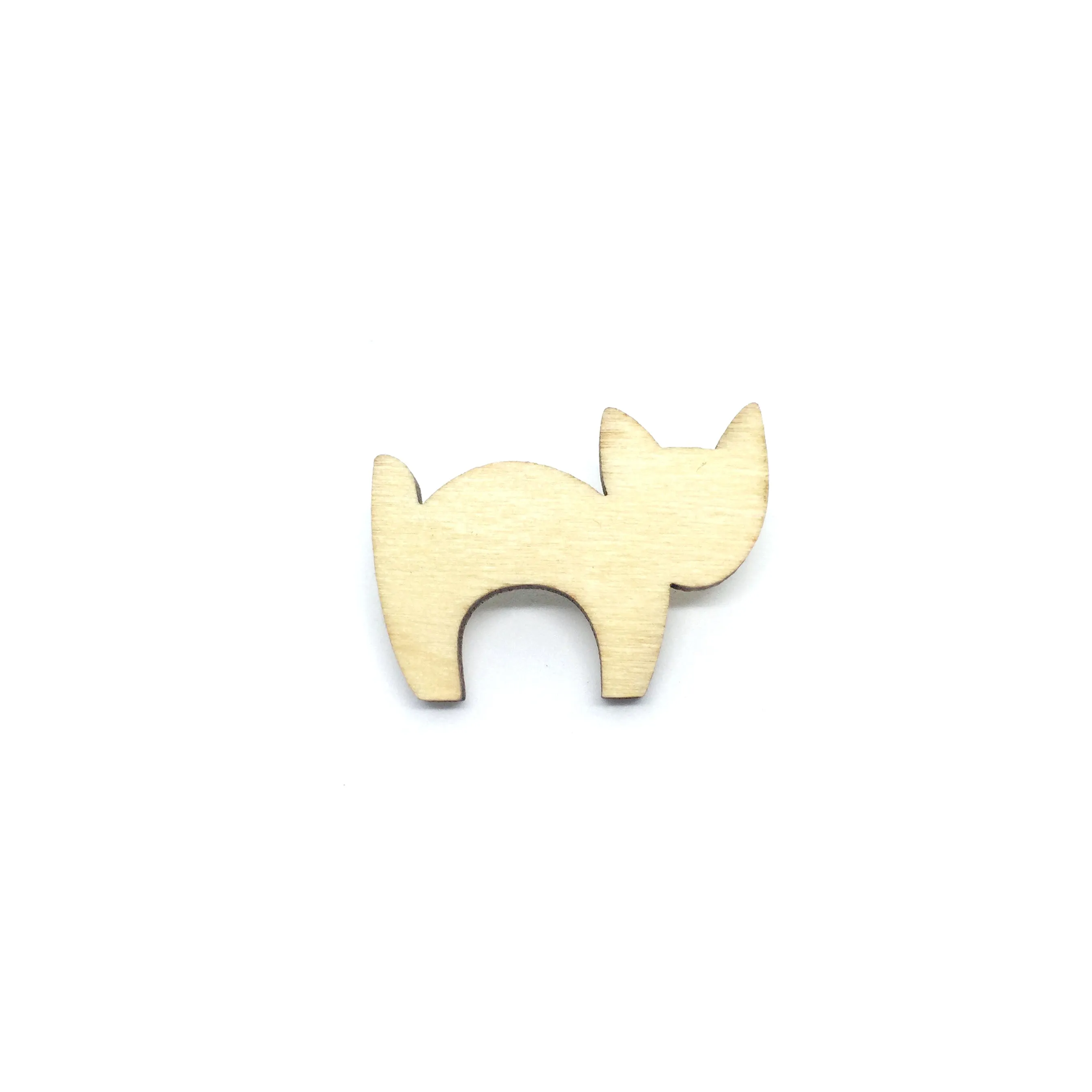 Scaredy Cat Wooden Brooch Pin - LM
