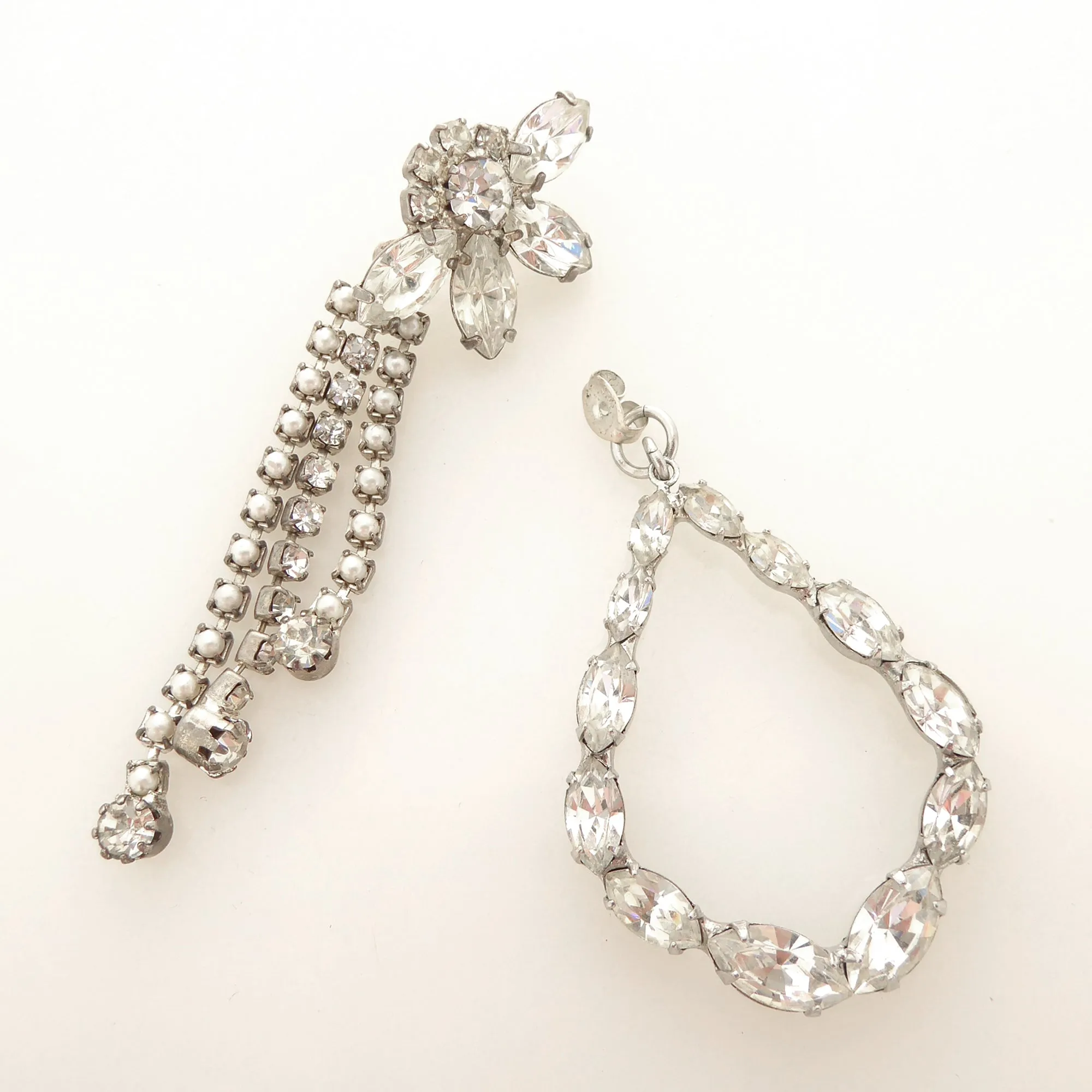 Silver rhinestone flower drop earrings