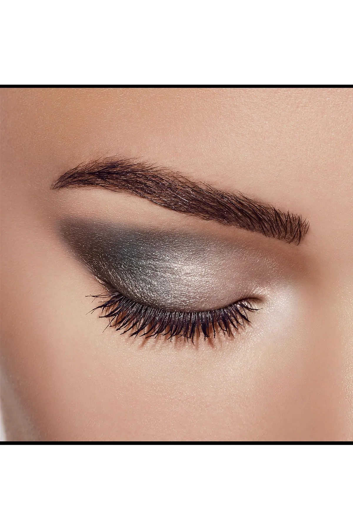 Smokey Eye Drama Kit, Eyeshadow Palette, 02 Lavish Onyx, 1.8 g