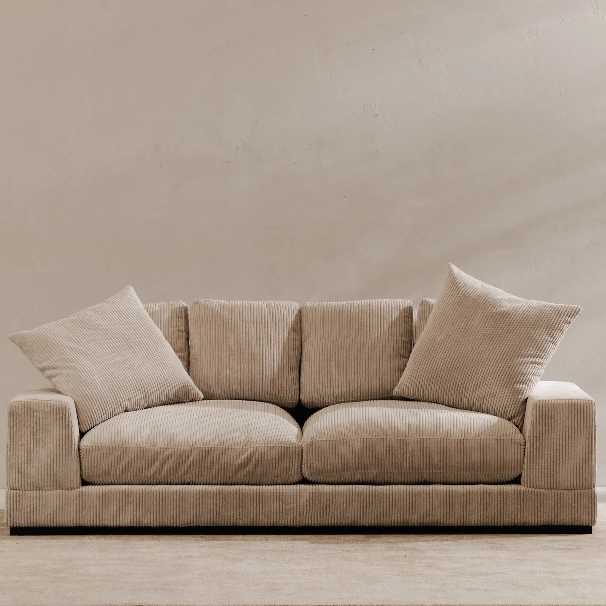 Space-Adaptive Relaxation Lounge