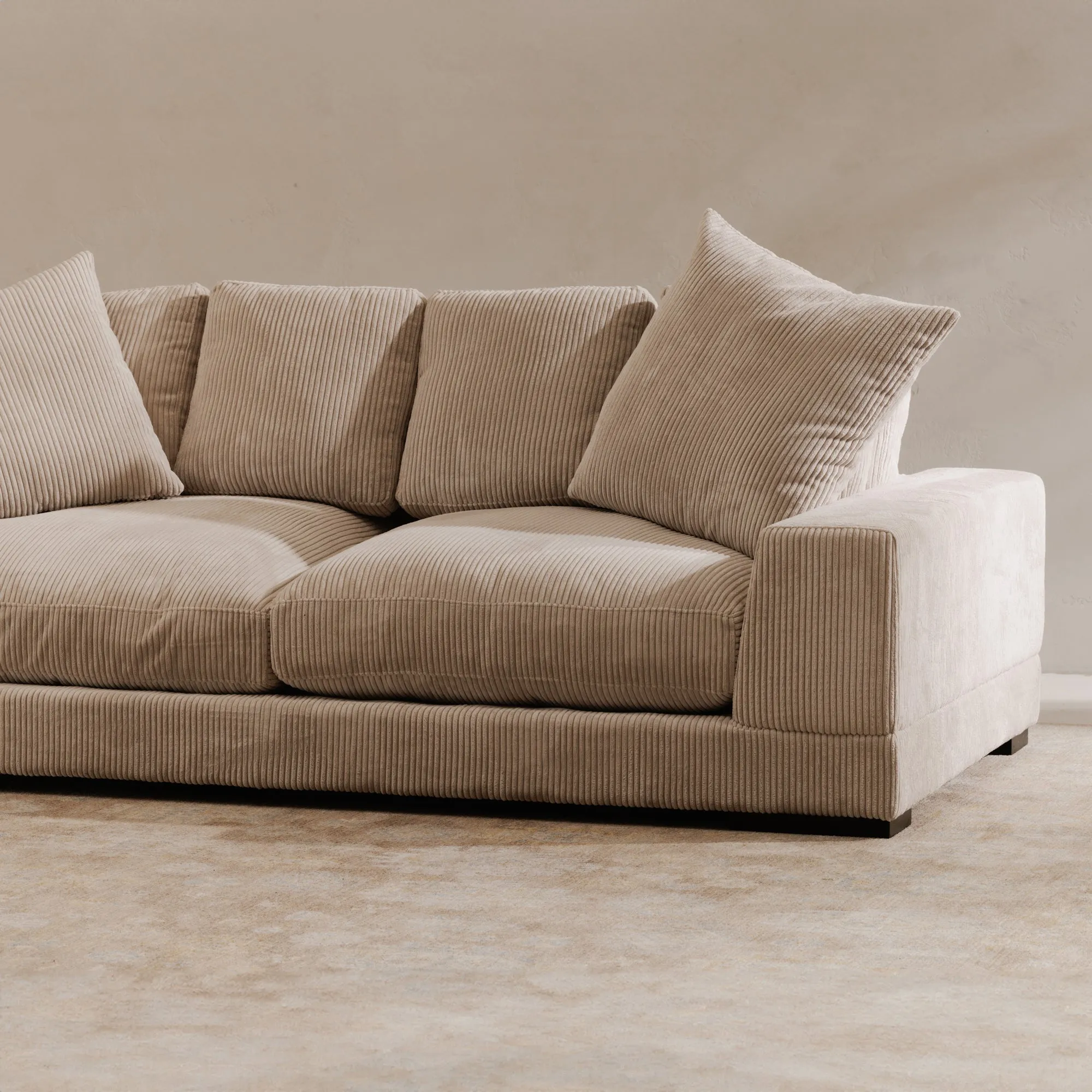 Space-Adaptive Relaxation Lounge