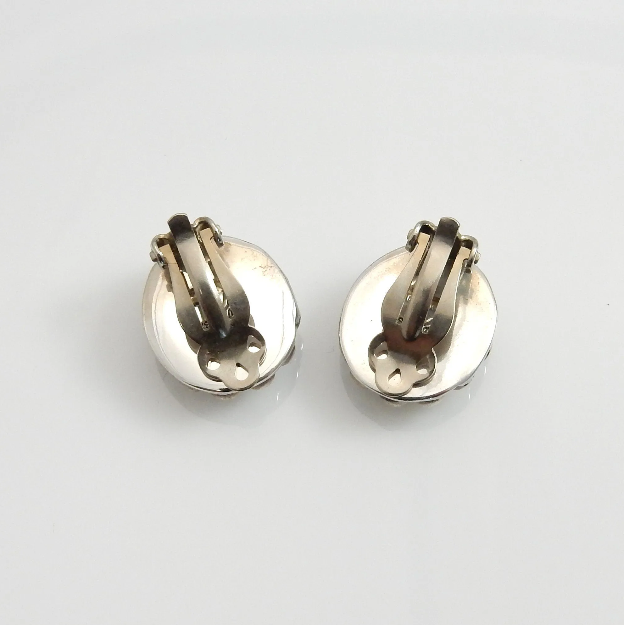 Sterling Silver Gaspeite Southwestern Clip Earrings