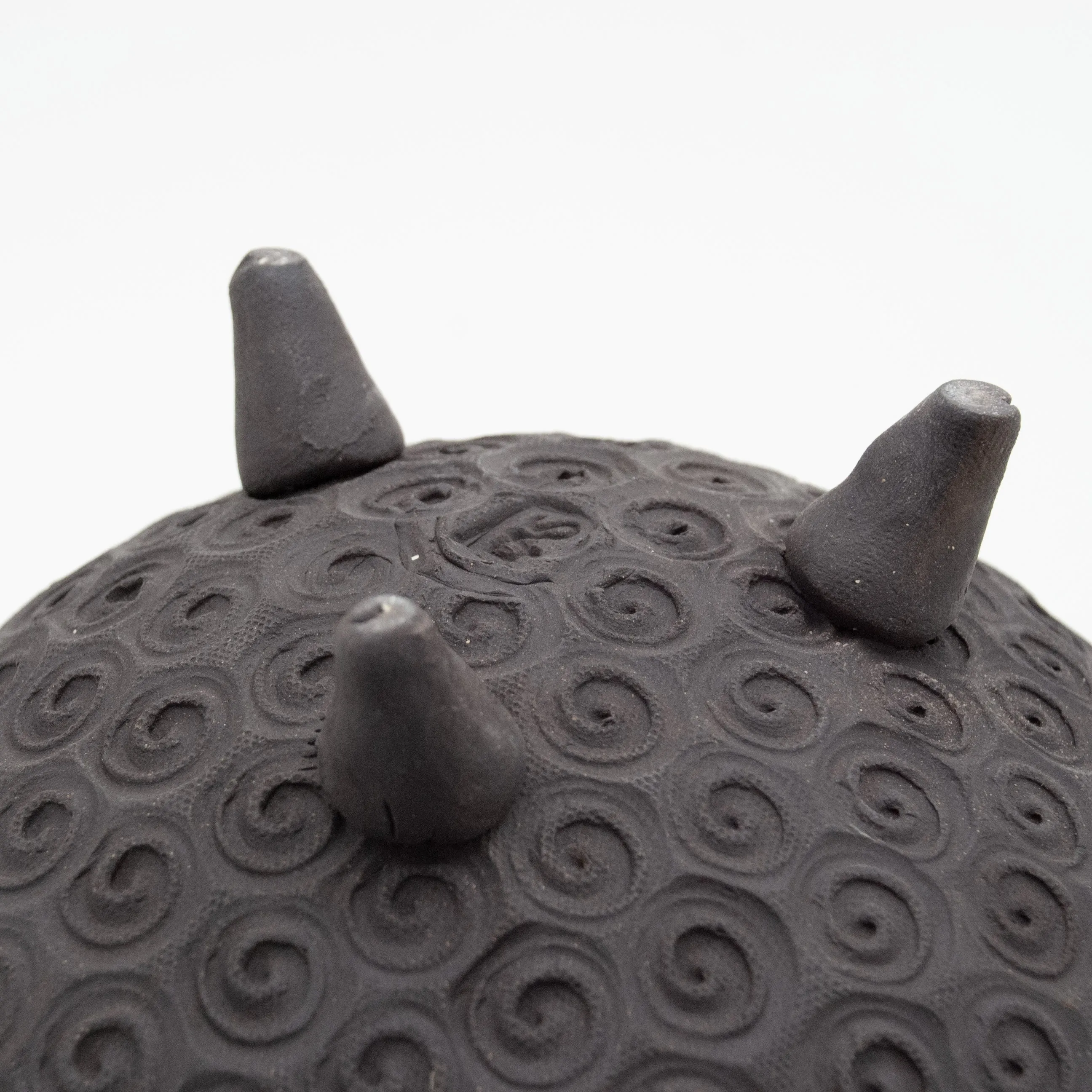 Tri-Pod Bowl 282