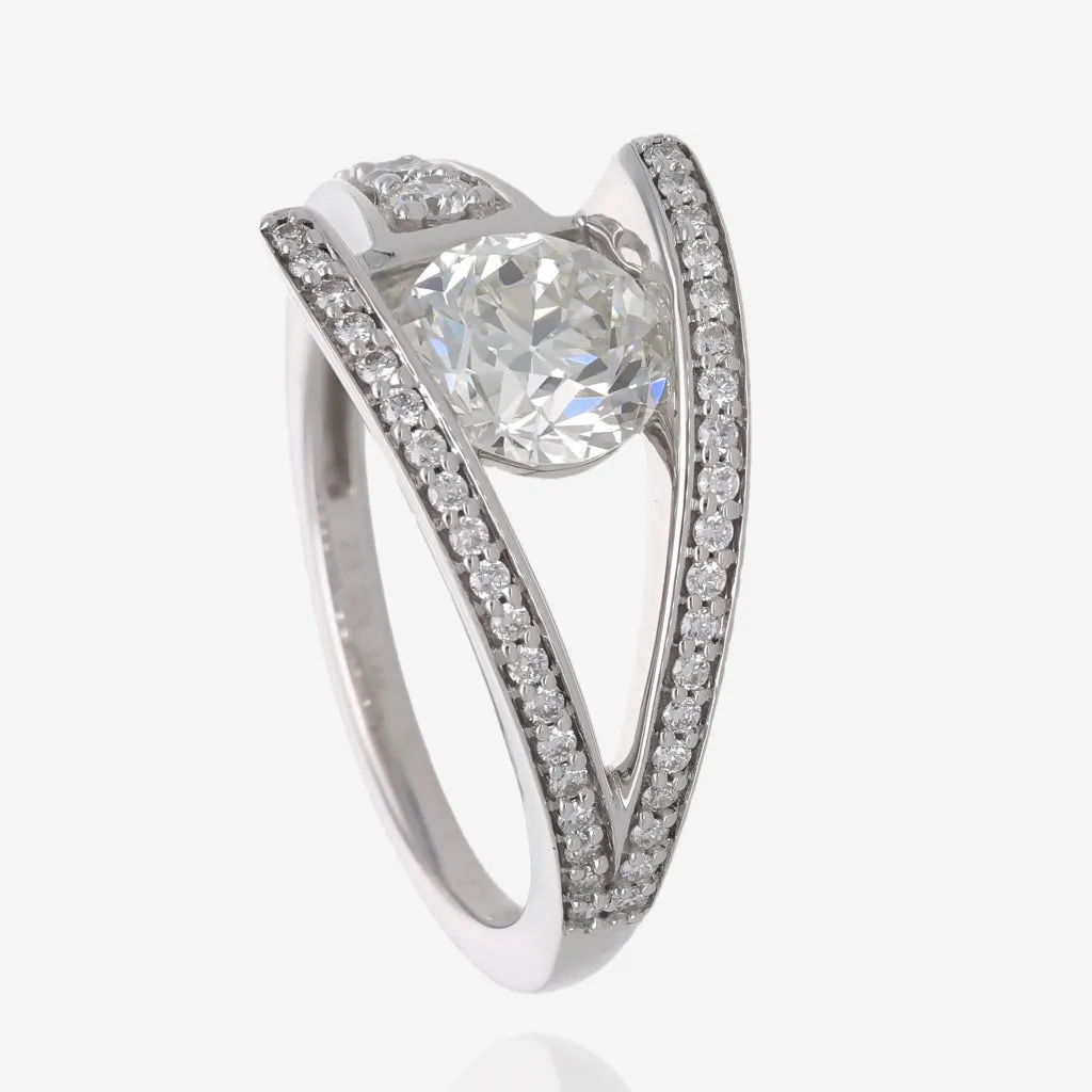 Triumph Modern Bridal Ring