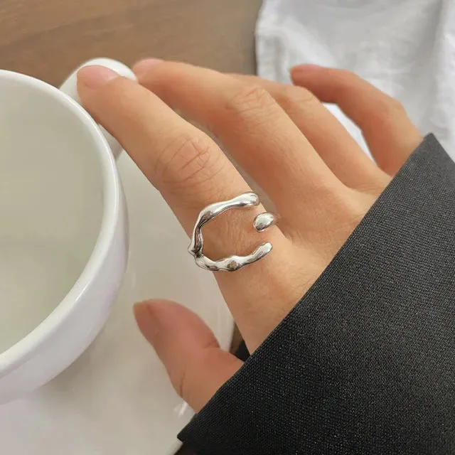 Unique Minimal Alien Y Shape Ring