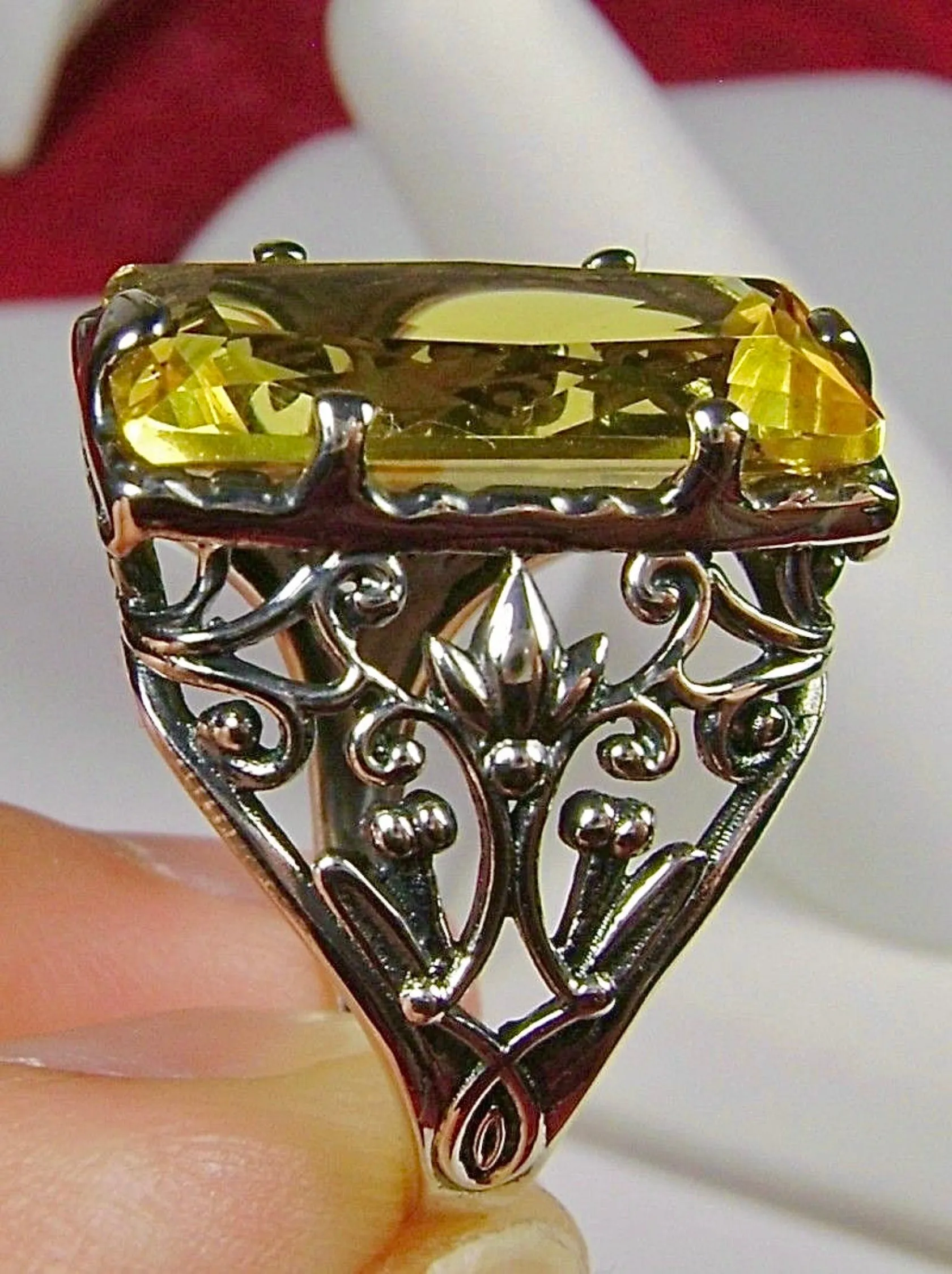 Yellow Citrine Ring, Baguette Gem, Floral Leaf Filigree, Victorian Jewelry, D32